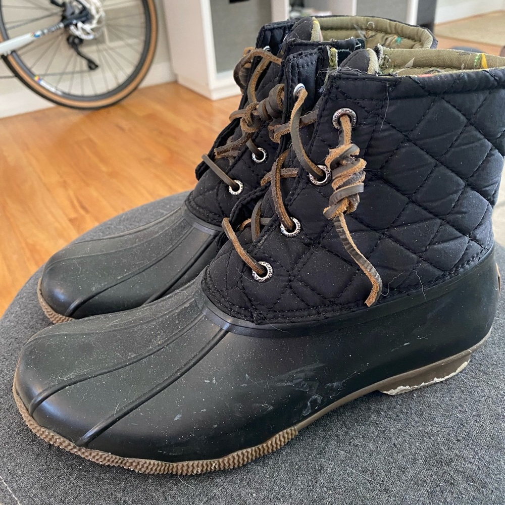 EUC Sperry Top-Sider Duck Boots Black Quilted Side Zipper